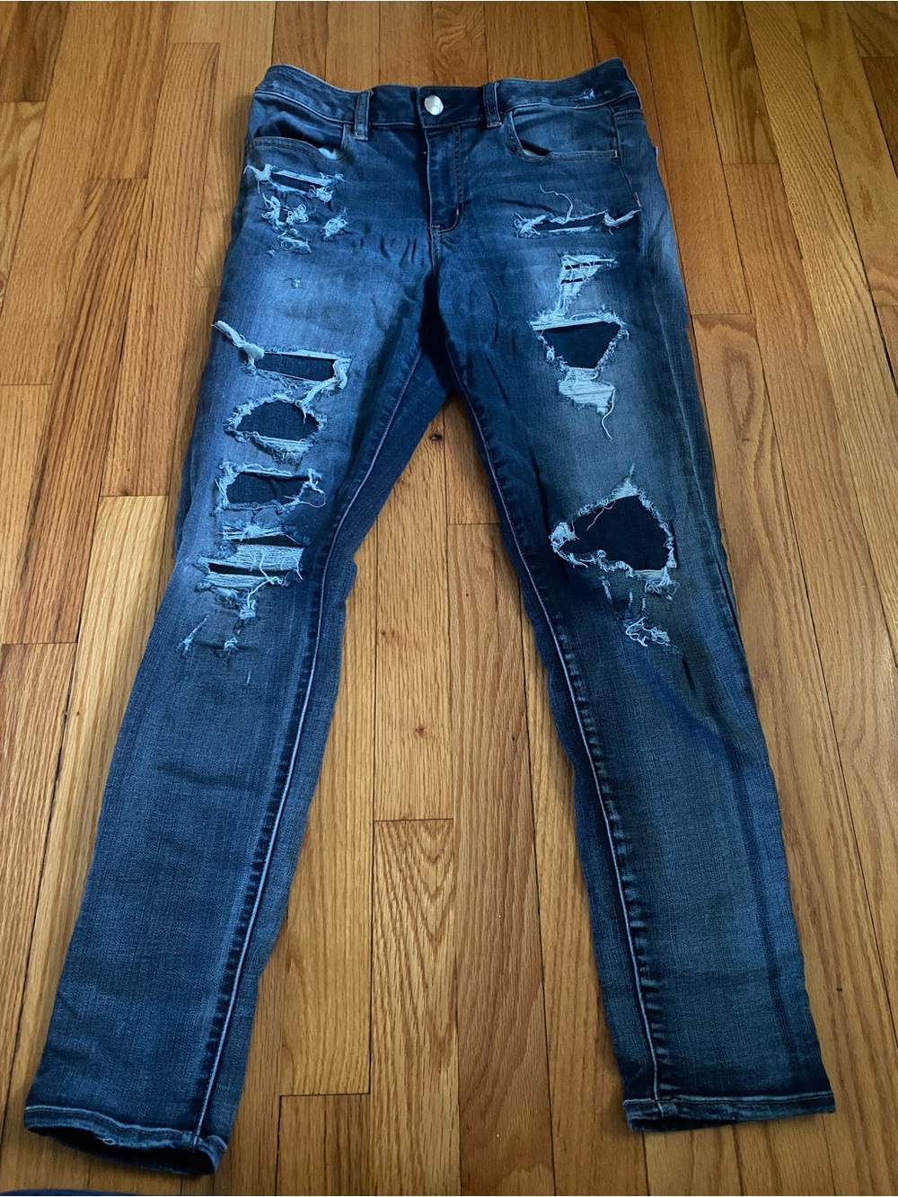 American Eagle Outfitters Distressed Dark Blue Skinny Jeans